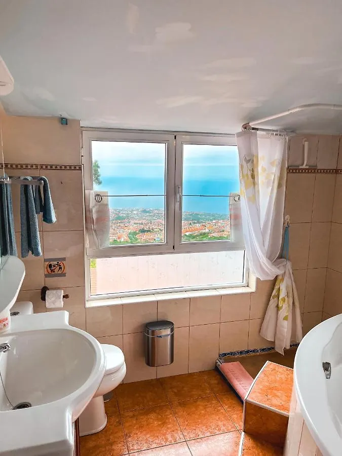 Holiday home Sun-Soaked Apt W Patio, Balcony & Garden - Aguilas La Orotava