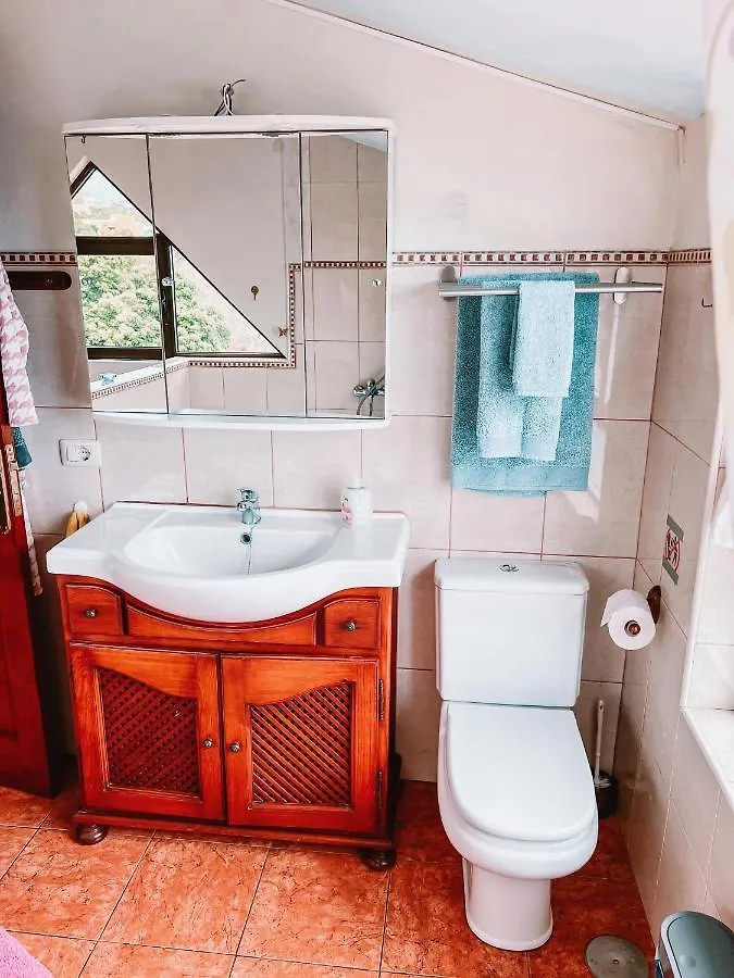Sun-Soaked Apt W Patio, Balcony & Garden - Aguilas La Orotava 0*,