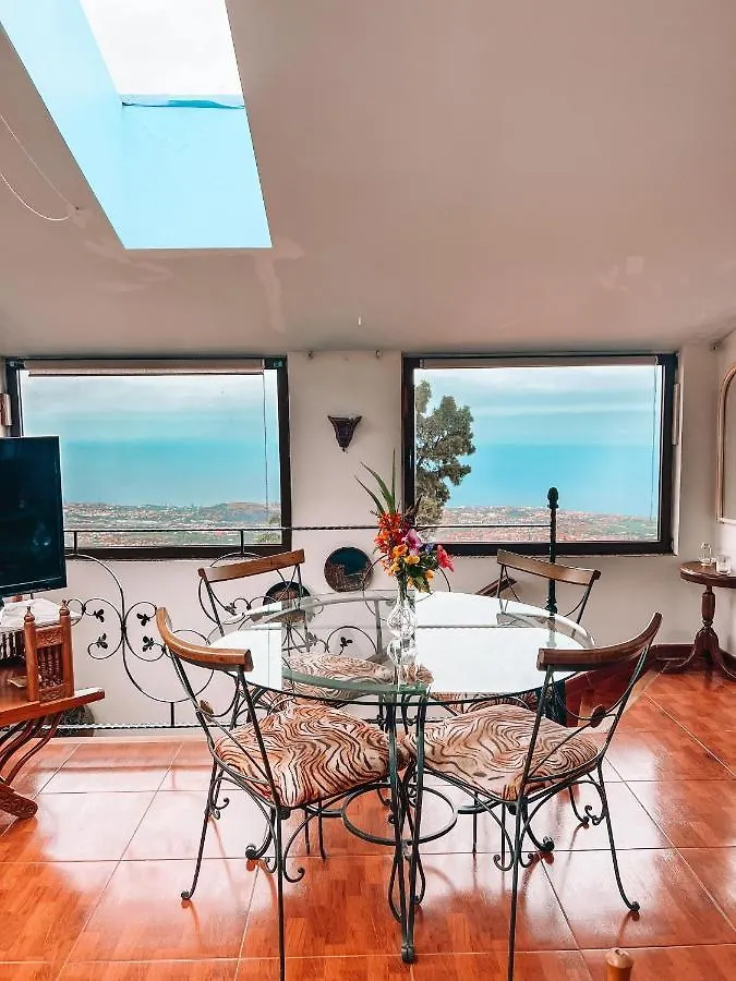 Holiday home Sun-Soaked Apt W Patio, Balcony & Garden - Aguilas La Orotava