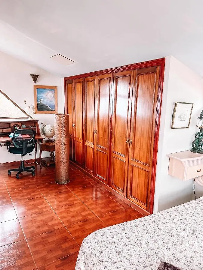 Holiday home Sun-Soaked Apt W Patio, Balcony & Garden - Aguilas La Orotava
